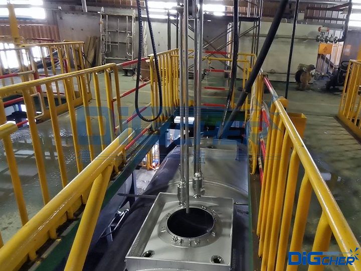 公路罐車(chē)高壓水自動(dòng)清洗機(jī)構(gòu)
